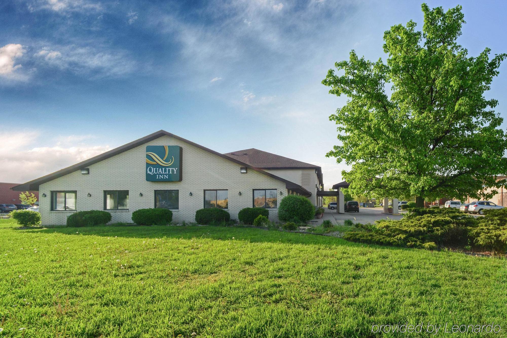 Quality Inn Carbondale University Area מראה חיצוני תמונה