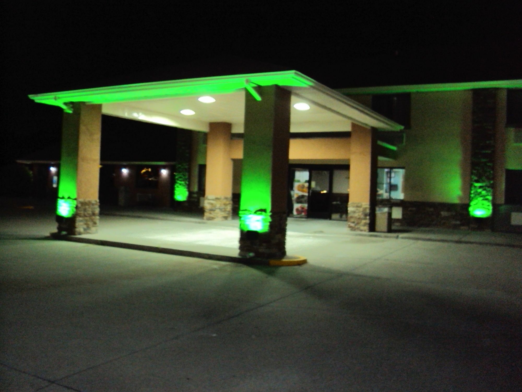 Quality Inn Carbondale University Area מראה חיצוני תמונה